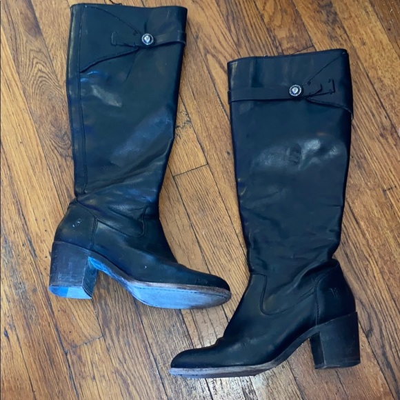 frye malorie button tall